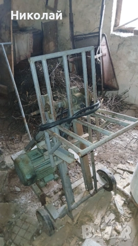 Циркуляр трифазен за дърва, снимка 2 - Циркуляри - 54263026