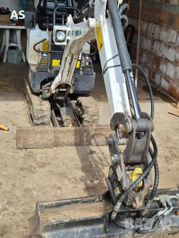 багер и ремарке комплект bobcat E10Z и Williams 