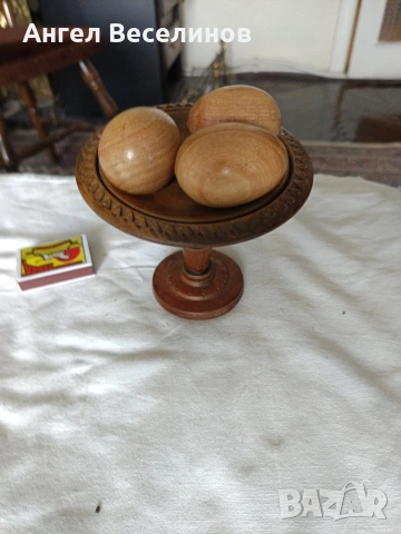 дървени яйца с поставка , снимка 5 - Декорация за дома - 54058731