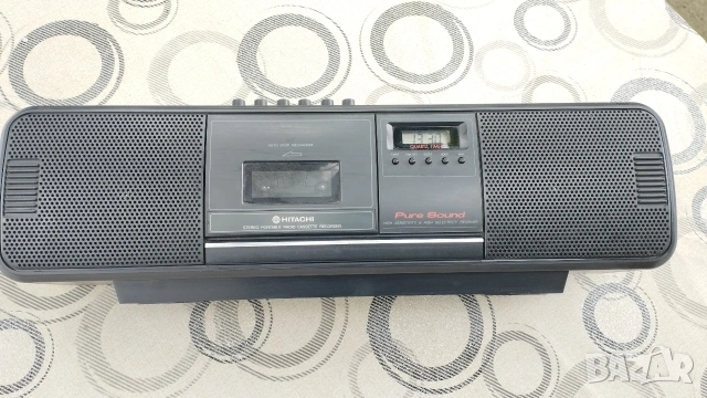 Hitachi trk 650E, снимка 2 - Радиокасетофони, транзистори - 55057792
