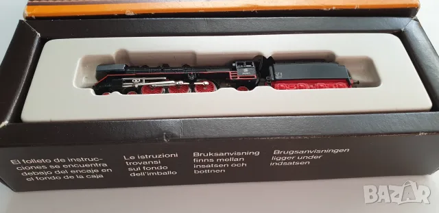 Z Marklin 8885 4-6-2 DB BR 003 160-9 Locomotive, снимка 5 - Колекции - 55678617