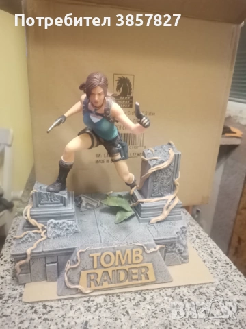 Tomb raider Lara Croft Figure , снимка 5 - Колекции - 54363871