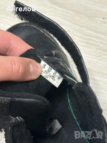 PUMA Rebound V6 Mid Black – детски кецове / зимни обувки EU 32, снимка 2 - Детски обувки - 54655628
