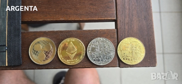 колекционерски монети BTC, Ripple, Etherium
