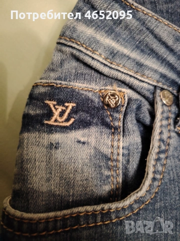 Нови Къси Дамски дънки 3/4-ти Louis vuitton, снимка 6 - Дънки - 54037178