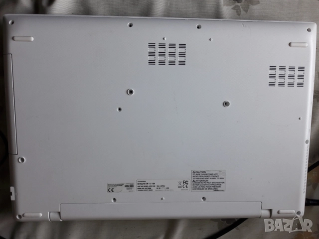 Лаптоп Toshiba Satellite C70, снимка 3 - Лаптопи за дома - 55186976