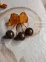 кехлибарена брошка., снимка 1