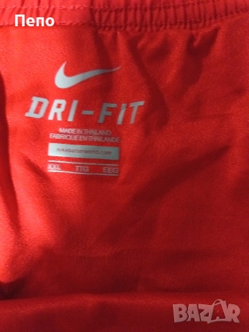Гащи Nike, снимка 2 - Къси панталони - 54990409