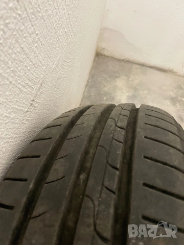 Летни гуми Dunlop 185/60/14, снимка 2 - Гуми и джанти - 54742423