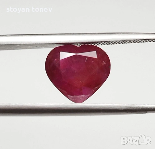  Изключителен естествен нетретиран рубин с форма на сърце – 2,07 карата! , снимка 11 - Други - 54094803