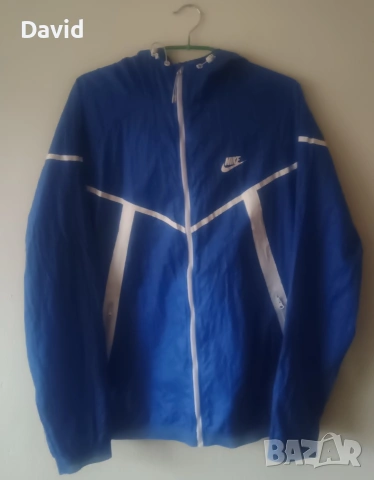Оригинално Мъжко яке ветровка Nike Tech Hyperfuse Windrunner, снимка 2 - Якета - 54645283