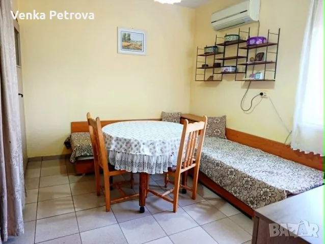 Продава се масивна едноетажна къща с гараж и лятна кухня в гр. Бяла Слатина, снимка 12 - Къщи - 55297248