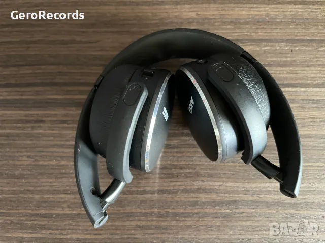 Безжични слушалки AKG Y500 Wireless Bluetooth Over-Ear 
, снимка 5 - Bluetooth слушалки - 55570873