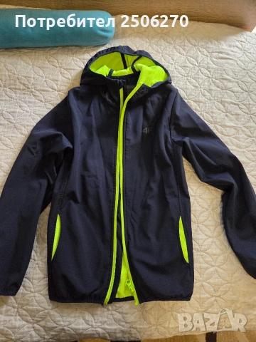 Връхни дрехи, снимка 2 - Детски якета и елеци - 54147287