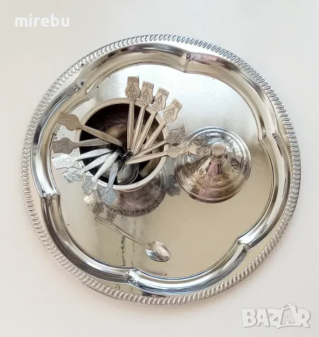 Метални винтидж поднос, захарница и 2 комплекта лъжички + подарък, снимка 3 - Други ценни предмети - 55463606