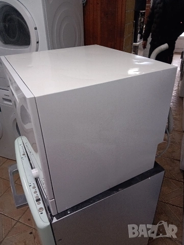 Малка съдомиялна тип кубче Сименс Siemens за 6 комплекта с 2 години гаранция!, снимка 3 - Съдомиялни - 53968313