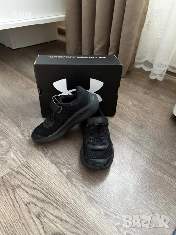 Детски маратонки under armour, снимка 2 - Детски маратонки - 55536556