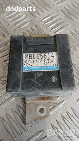 Реле Mitsubishi Pajero 1997 MB665614 X4T62171