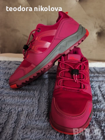 Оригинални дамски обувки Jack Wolfskin, снимка 2 - Маратонки - 54489621