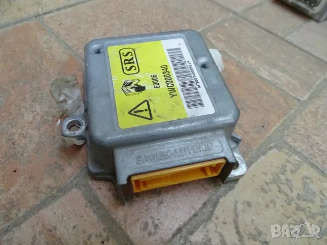 SRS модул за Land Rover Freelander  YWC 000340, снимка 4 - Части - 55376511