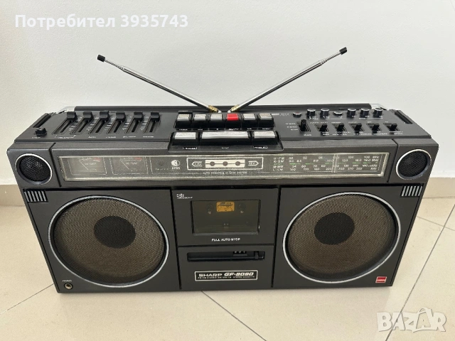 Sharp GF 9090 boombox Japan , снимка 2 - Радиокасетофони, транзистори - 54624794