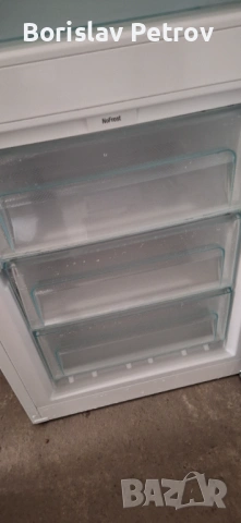 Хладилник с долен фризер Либхер А++ Инвертор, снимка 10 - Хладилници - 54147385