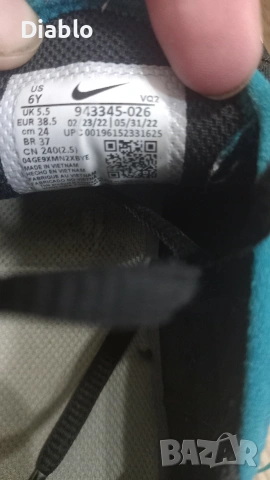 маратонки Nike 270, снимка 7 - Маратонки - 54725326