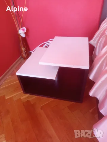 нощно.  шкафче . 