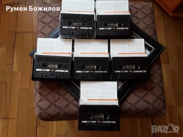 10 запазени , добри и чисти касети с доброто старо ДИСКО
