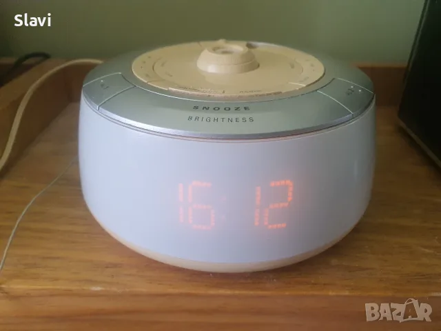 Радио часовник/будилник PHILIPS