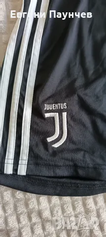 Adidas x Juventus мъжки шорти размер S в черно , снимка 3 - Спортни дрехи, екипи - 55392797
