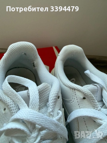 Обувки Nike, снимка 3 - Маратонки - 54431109