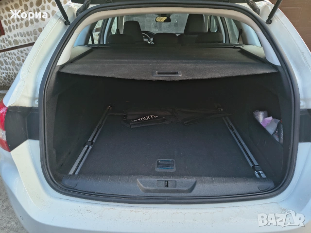 Peugeot 308 SW 1.2 puretech allure, снимка 14 - Автомобили и джипове - 54154216