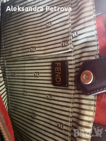 Маркова дамска чанта Fendi, снимка 3 - Чанти - 54691980