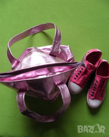 ED HARDY ОРИГИНАЛНА ЧАНТА, снимка 6 - Чанти - 54343155