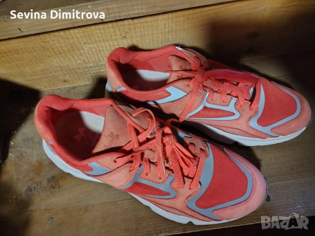 Маратонки Under Armour 45 номер, снимка 2 - Маратонки - 55143446