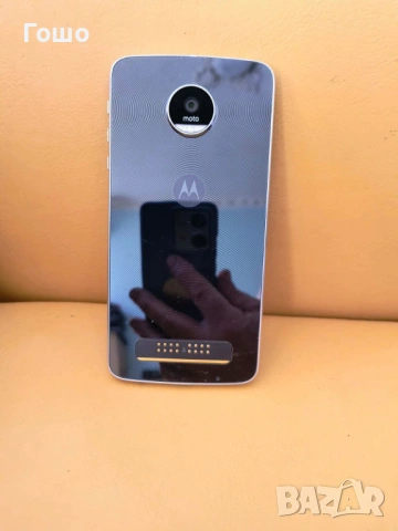Смартфон Motorola Moto Z Play, снимка 3 - Motorola - 53981479