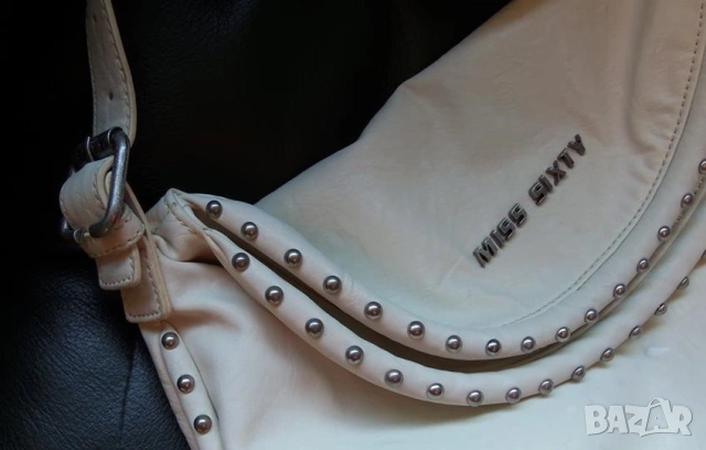 Miss Sixty оригинален дамски елек и чанта, снимка 9 - Чанти - 54304253