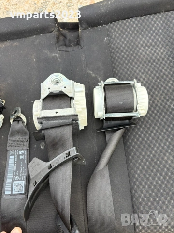 Черни колани VW Passat B7 седан, снимка 4 - Части - 54601582