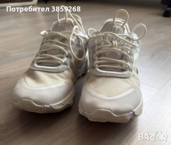 Оригинални мъжки маратонки Nike – №43 (US 9.5), снимка 3 - Маратонки - 54398427