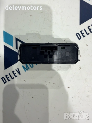 P32350330 бутон, копче за отваряне на багажна врата от Volvo XC60 2 B5 Mild-Hybrid AWD 2.0 дизел, снимка 2 - Части - 54076918