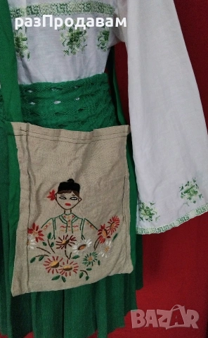 Торбичка~ бродирана за Носия~ 2 бр. за 15 € , снимка 2 - Други - 54369733