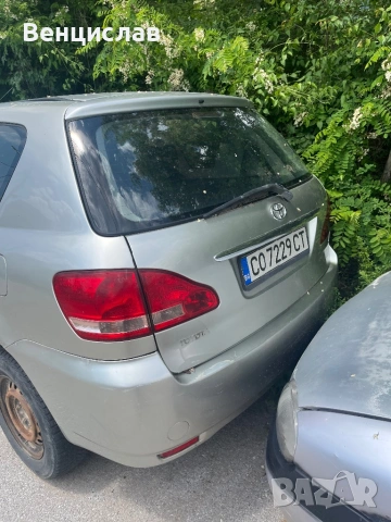 Тойота Авенсис версо на части, снимка 3 - Автомобили и джипове - 54739046