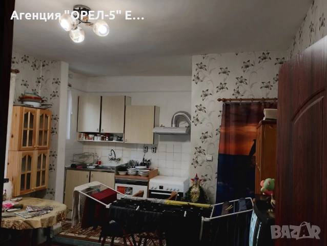 Продава къща гр. Перник,кв.Ралица, снимка 11 - Къщи - 54322626