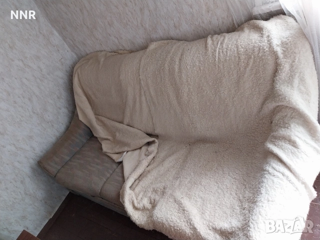Стари мебели - цени и снимки в обявата, снимка 15 - Спални и легла - 55089207
