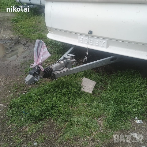 продавам каравана