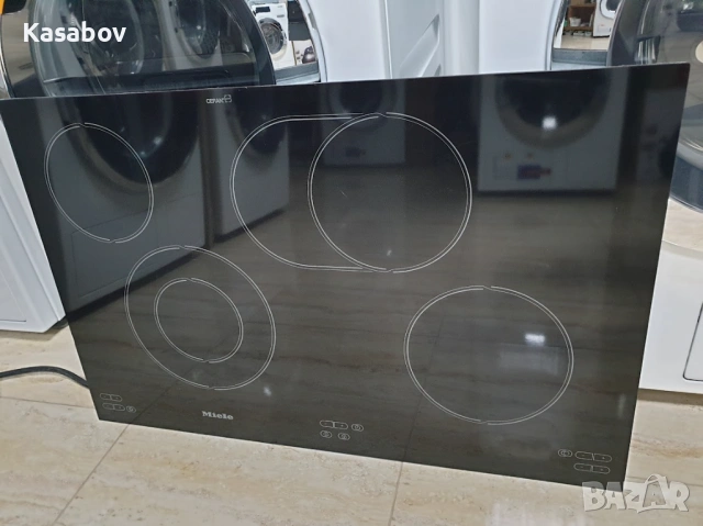 Miele KM552 - Керамичен Плот Котлони 4 зони за Вграждане Миеле, снимка 2 - Котлони - 54394782