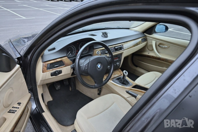 BMW 320d E91 - Обслужена и в отлично състояние, снимка 6 - Автомобили и джипове - 54826305