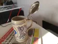 Немска порцеланова харба за бира с капак WIR GEMEINSAM, снимка 2