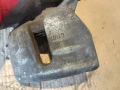 Преден Спирачен Апарат 672876 Volkswagen Passat B9 1.5 eTSI 150кс 2024г, снимка 2